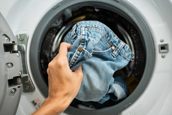 علت تکان خوردن ماشین لباسشویی ال جی چیست؟